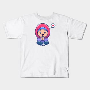 Cute girl moslem sitting and greeting Kids T-Shirt